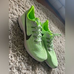 New Men’s Nike Zoom Pegasus 36 “electric green” size 12